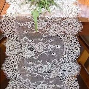 12—14 x 120 Lace Table Runners